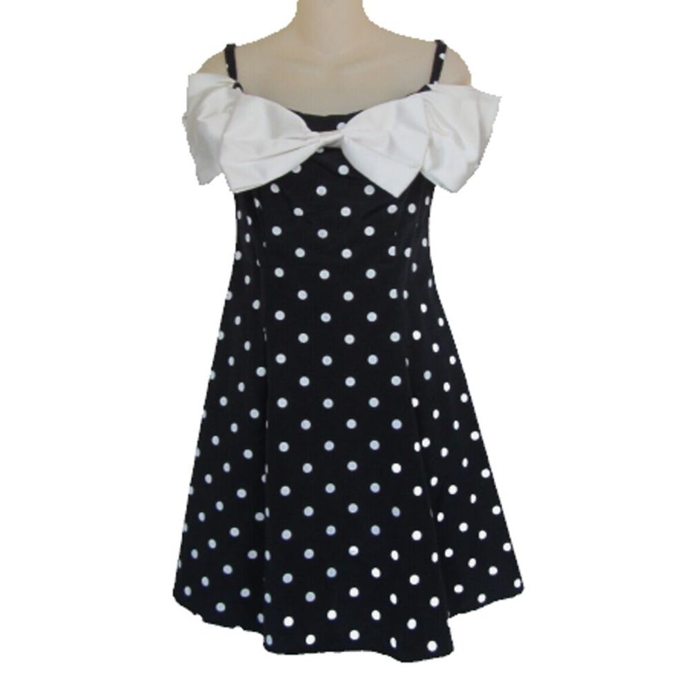 Girly Polka Dot Off Shoulder Dollhouse Lolita Kawaii Dress